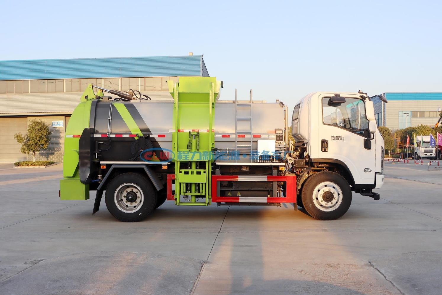 陜汽軒德6方純電動(dòng)餐廚垃圾車圖片3