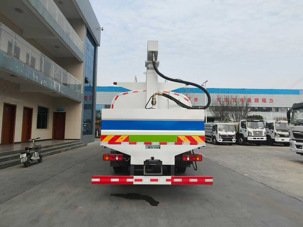 新款東風(fēng)天錦10m3多功能鐵路抑塵車綠化灑水車抑塵噴霧車圖片5