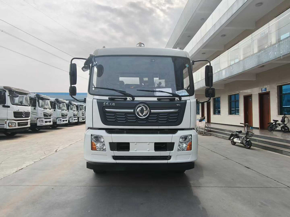 新款東風(fēng)天錦10m3多功能鐵路抑塵車綠化灑水車抑塵噴霧車圖片2