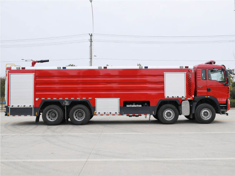重汽豪沃25噸泡沫消防車(chē)圖片2